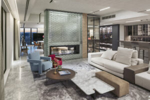 写真：Pick up 11 05 living home bar 20251107