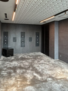 写真：Pick up 11 11 theater room